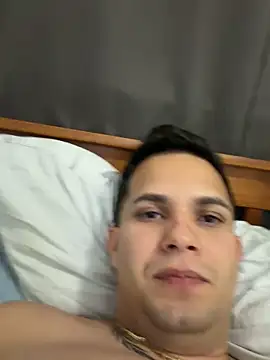 Snapshot of Rafi11 chatting on 11/22/25, 02:54 Rafi11 online show from 11/22/25, 02:54