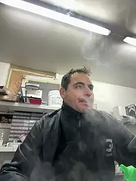 Snapshot of justeqqun chatting on 01/30/25, 11:44 justeqqun online show from 01/30/25, 11:44