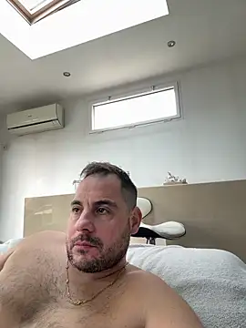 Snapshot of justeqqun chatting on 02/08/25, 12:39 justeqqun online show from 02/08/25, 12:39