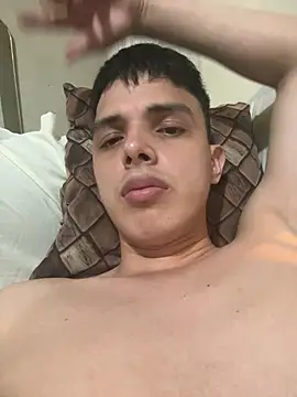 Snapshot of xxaviermendez chatting on 05/05/26, 02:19 xxaviermendez online show from 05/05/26, 02:19