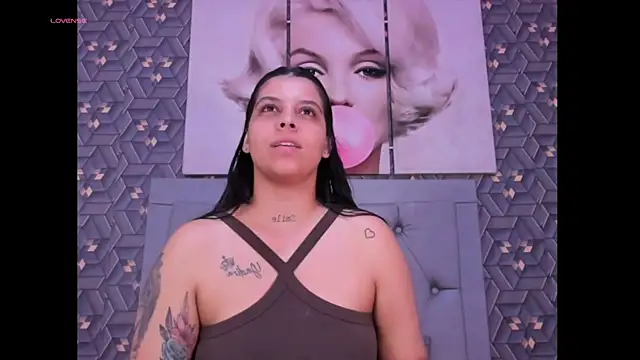 Emily rivera78 online show from 04/25/26, 03:53
