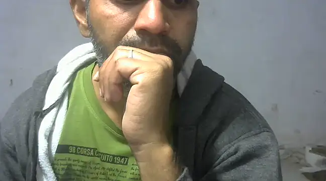 Snapshot of Nightservice27 chatting on 01/28/25, 03:57 Nightservice27 online show from 01/28/25, 03:57