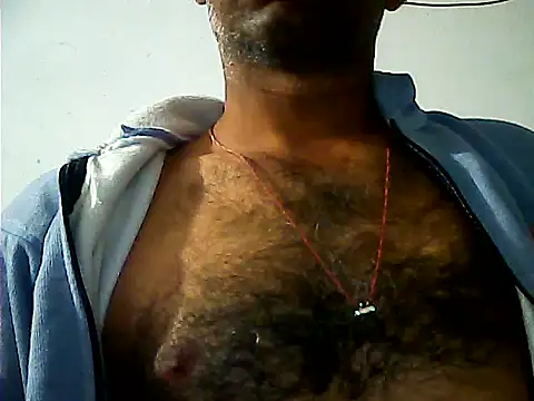 Snapshot of Nightservice27 chatting on 12/15/25, 03:38 Nightservice27 online show from 12/15/25, 03:38