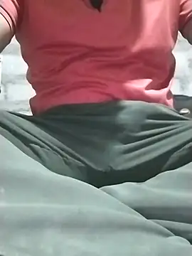 Snapshot of Brahmin_munda chatting on 10/08/25, 05:32 Brahmin munda online show from 10/08/25, 05:32