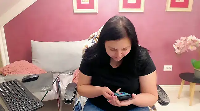 Snapshot of Wetandnaughtyxx chatting on 02/20/25, 07:23 Wetandnaughtyxx online show from 02/20/25, 07:23