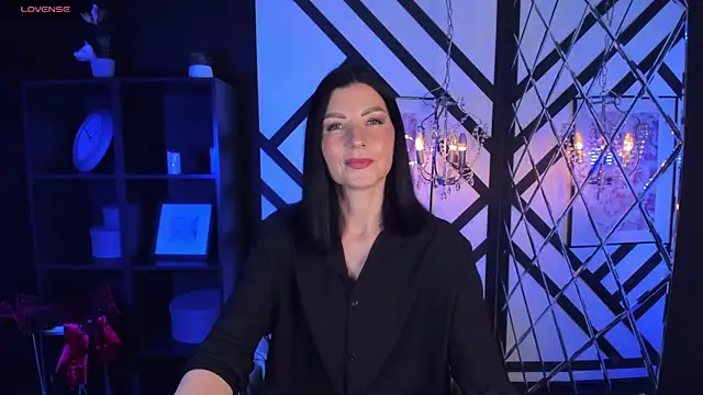 MonicaCheerful online show from 02/01/25, 09:21