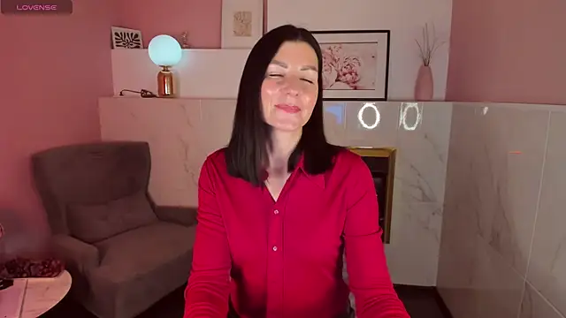 MonicaCheerful online show from 02/05/25, 06:37