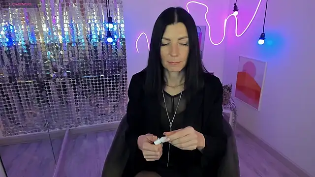 MonicaCheerful online show from 02/08/25, 02:49