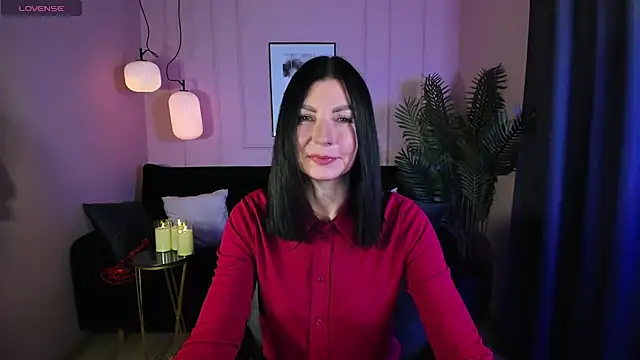 MonicaCheerful online show from 02/11/25, 05:47