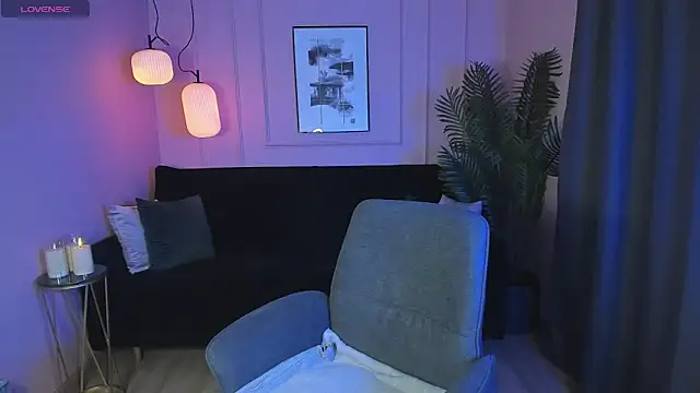 MonicaCheerful online show from 02/16/25, 06:10