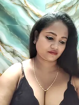 Snapshot of hornysania123 chatting on 11/09/25, 05:11 hornysania123 online show from 11/09/25, 05:11