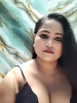 Snapshot of hornysania123 chatting on 11/16/25, 04:12 hornysania123 online show from 11/16/25, 04:12