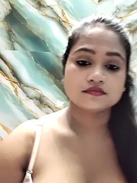 Snapshot of hornysania123 chatting on 11/20/25, 06:18 hornysania123 online show from 11/20/25, 06:18