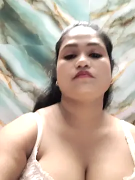 Snapshot of hornysania123 chatting on 11/22/25, 04:50 hornysania123 online show from 11/22/25, 04:50