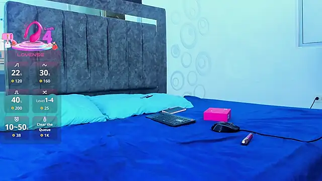 Nicol TransGirl online show from 11/20/25, 04:12