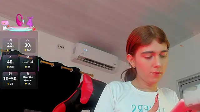 Nicol TransGirl online show from 02/23/26, 04:54