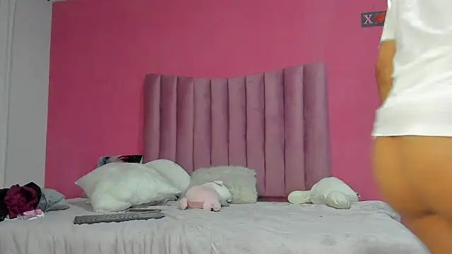 Snapshot of asami_kimi chatting on 02/11/25, 12:17 asami kimi online show from 02/11/25, 12:17