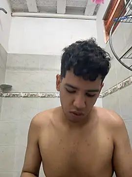 Santiago-Thompson online show from 11/06/25, 03:57