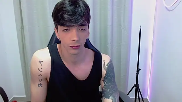 H3ll B0I online show from 09/27/25, 09:25