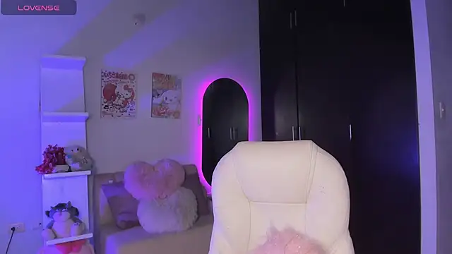 sabrinamoonie online show from 11/10/25, 03:00