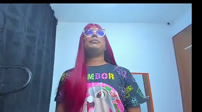 Snapshot of monsterdickcessy_22cm chatting on 02/20/25, 03:56 monsterdickcessy 22cm online show from 02/20/25, 03:56