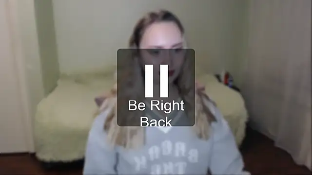 Snapshot of vivian_word chatting on 02/09/26, 05:50 vivian word online show from 02/09/26, 05:50