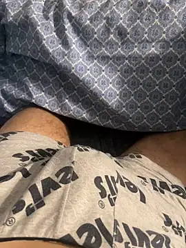 Snapshot of Milleseghe99 chatting on 02/08/25, 06:43 Milleseghe99 online show from 02/08/25, 06:43