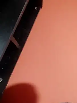 Snapshot of Milankure111 chatting on 02/01/25, 07:05 Milankure111 online show from 02/01/25, 07:05