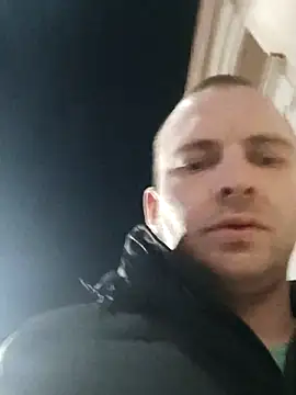 Snapshot of Milankure111 chatting on 02/17/25, 11:09 Milankure111 online show from 02/17/25, 11:09