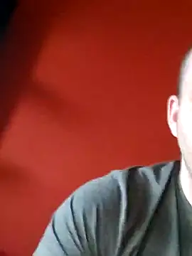 Snapshot of Milankure111 chatting on 02/19/25, 06:00 Milankure111 online show from 02/19/25, 06:00