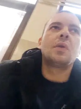 Snapshot of Milankure111 chatting on 02/25/25, 05:15 Milankure111 online show from 02/25/25, 05:15