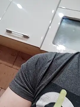 Snapshot of Milankure111 chatting on 03/01/25, 08:34 Milankure111 online show from 03/01/25, 08:34