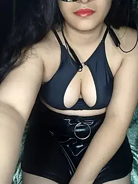 Snapshot of rabhyakumari chatting on 12/13/25, 08:25 rabhyakumari online show from 12/13/25, 08:25