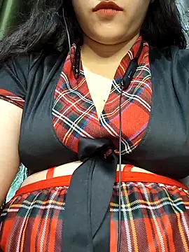 Snapshot of rabhyakumari chatting on 12/15/25, 03:00 rabhyakumari online show from 12/15/25, 03:00