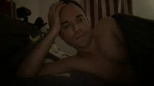 Snapshot of Funnyjul31 chatting on 02/10/25, 11:02 Funnyjul31 online show from 02/10/25, 11:02