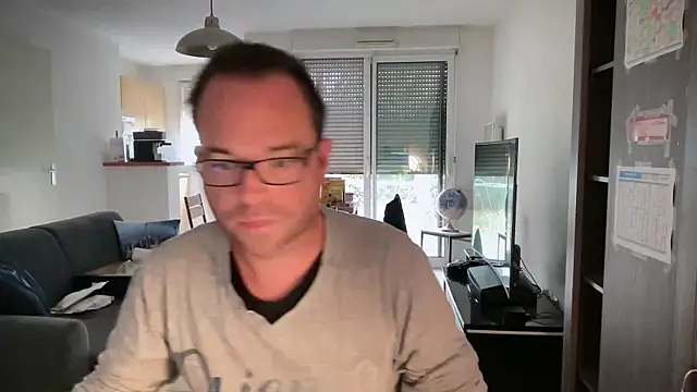 Snapshot of Funnyjul31 chatting on 11/01/25, 12:51 Funnyjul31 online show from 11/01/25, 12:51