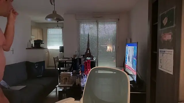 Funnyjul31 online show from 04/01/26, 10:49