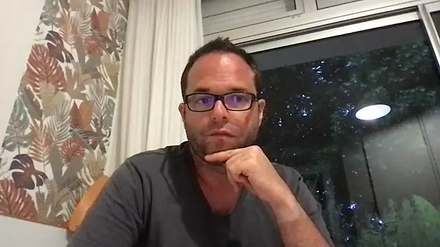 Funnyjul31 online show from 06/03/26, 08:03
