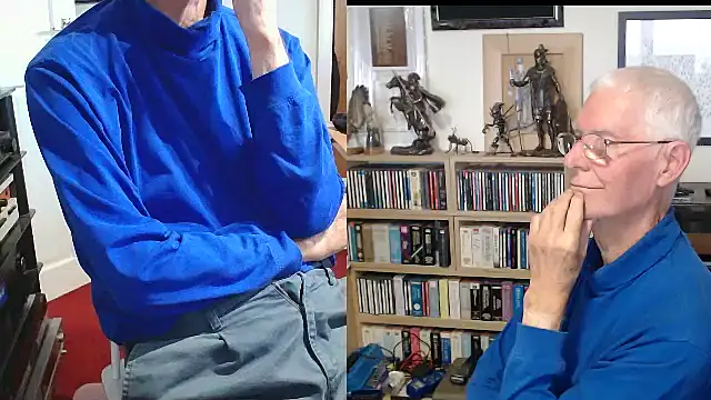 Snapshot of bigears chatting on 11/14/25, 01:43 bigears online show from 11/14/25, 01:43