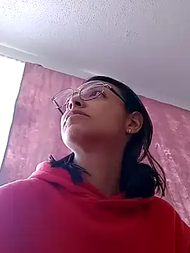 Snapshot of bri_ali chatting on 01/30/25, 12:27 bri ali online show from 01/30/25, 12:27