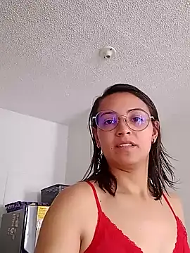 Snapshot of bri_ali chatting on 02/08/25, 03:00 bri ali online show from 02/08/25, 03:00