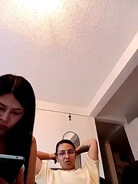 Snapshot of bri_ali chatting on 02/08/25, 10:40 bri ali online show from 02/08/25, 10:40