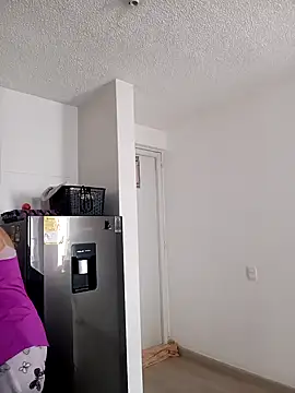 Snapshot of bri_ali chatting on 02/13/25, 02:20 bri ali online show from 02/13/25, 02:20