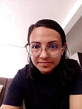 Snapshot of bri_ali chatting on 02/19/25, 01:50 bri ali online show from 02/19/25, 01:50