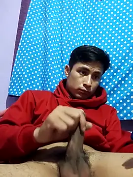 Snapshot of EduardoEspinoza12 chatting on 10/05/25, 12:31 EduardoEspinoza12 online show from 10/05/25, 12:31