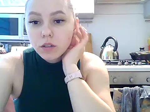 Snapshot of Misssweet_s chatting on 01/29/25, 01:07 Misssweet s online show from 01/29/25, 01:07