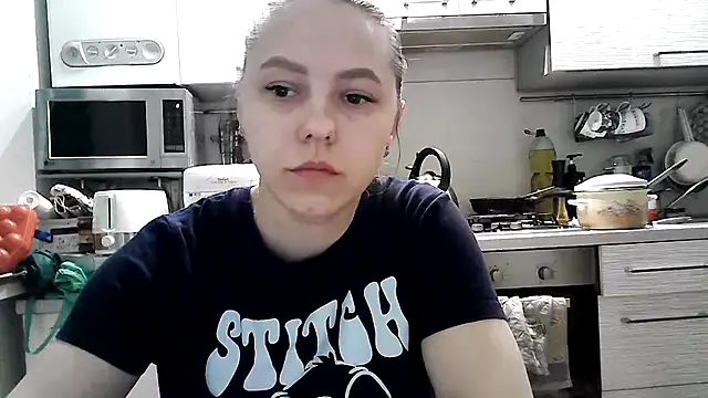 Snapshot of Misssweet_s chatting on 02/25/25, 06:42 Misssweet s online show from 02/25/25, 06:42
