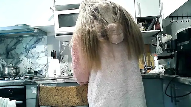 Misssweet s online show from 03/23/26, 04:49