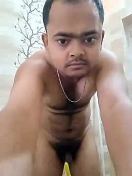 Snapshot of guavam65 chatting on 05/01/26, 01:43 guavam65 online show from 05/01/26, 01:43