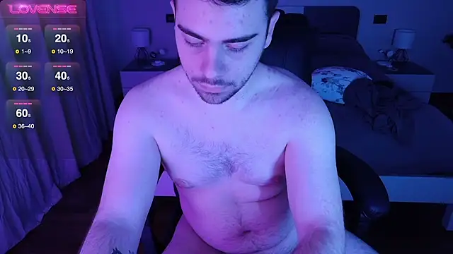 alexx0904 online show from 03/13/25, 04:45